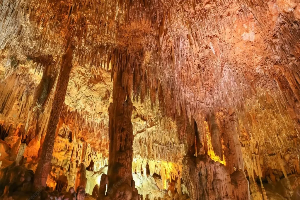 Damlatas Cave