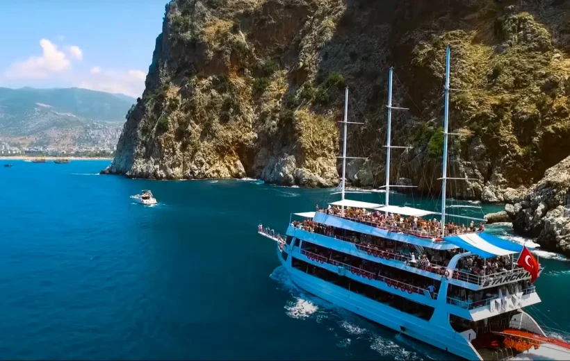 Alanya Starcraft Boat Tour