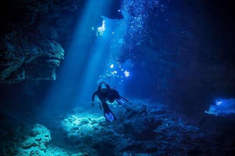 Suluin Underwater Cave